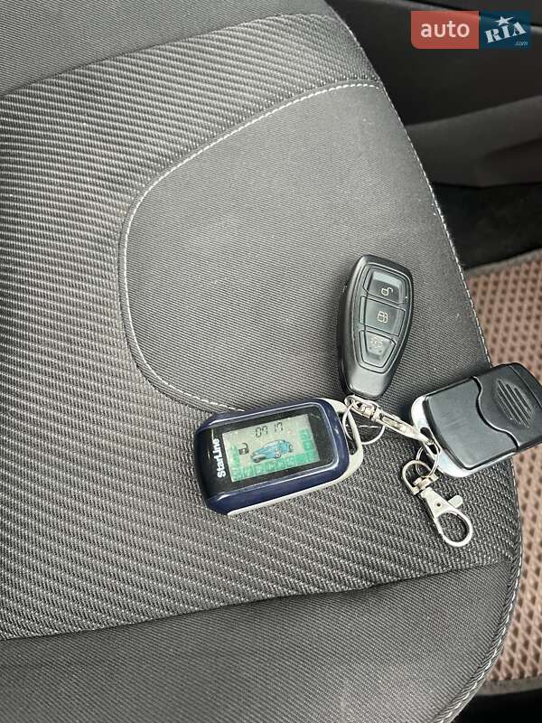 Внедорожник / Кроссовер Ford Kuga 2014 в Житомире фото 20 Внедорожник / Кроссовер Ford Kuga 2014 в Житомире