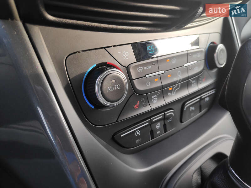 Внедорожник / Кроссовер Ford Kuga 2016 в Львове фото 11 Внедорожник / Кроссовер Ford Kuga 2016 в Львове