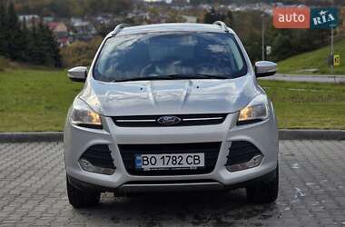 Внедорожник / Кроссовер Ford Kuga 2013 в 