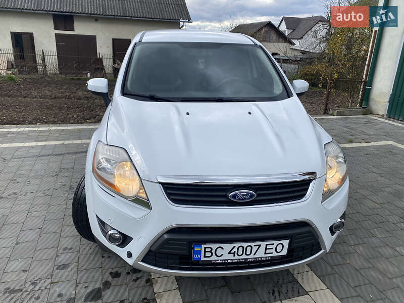 Позашляховик / Кросовер Ford Kuga 2011 в Стрию