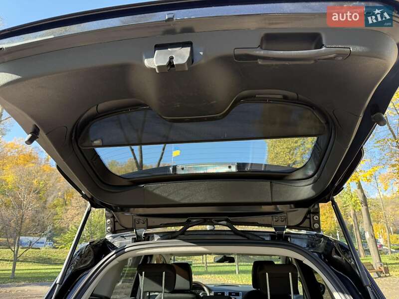 Внедорожник / Кроссовер Ford Kuga 2012 в Киеве