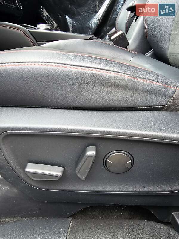 Позашляховик / Кросовер Ford Kuga 2023 в Києві