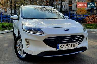 Внедорожник / Кроссовер Ford Kuga 2021 в Харькове