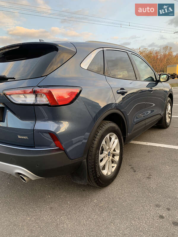 Внедорожник / Кроссовер Ford Kuga 2023 в Харькове фото 12 Внедорожник / Кроссовер Ford Kuga 2023 в Харькове