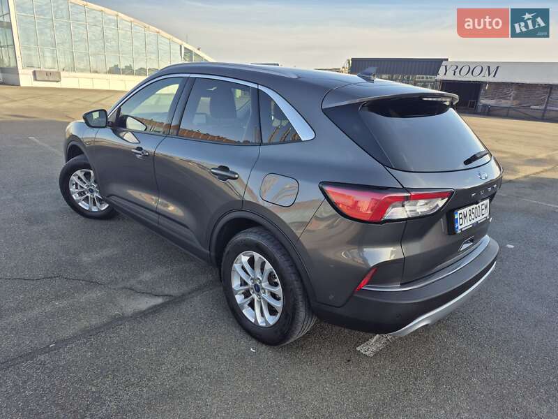 Внедорожник / Кроссовер Ford Kuga 2022 в Киеве