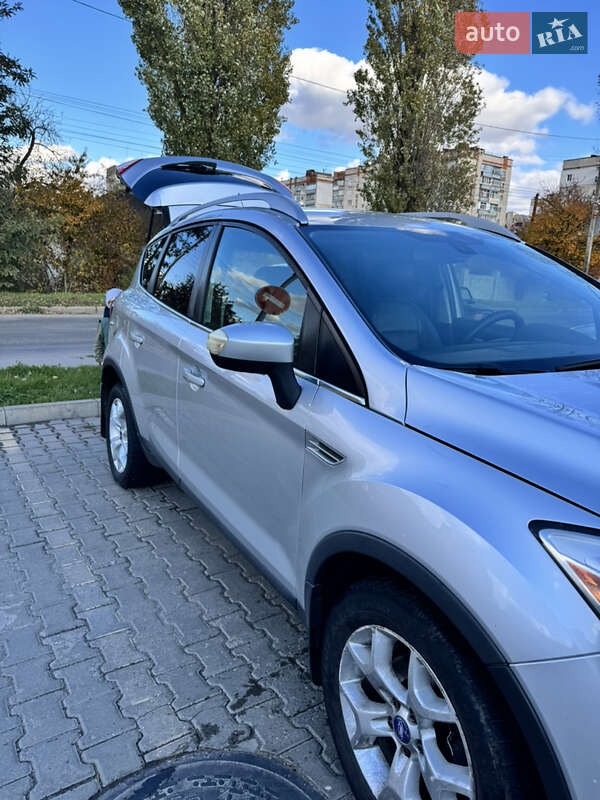 Позашляховик / Кросовер Ford Kuga 2011 в Хмельницькому