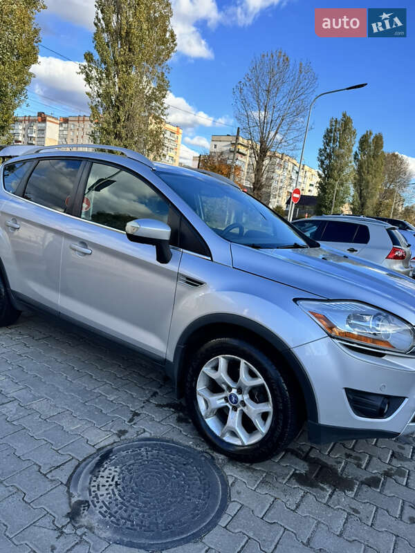 Позашляховик / Кросовер Ford Kuga 2011 в Хмельницькому