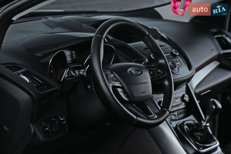 Внедорожник / Кроссовер Ford Kuga 2018 в Днепре фото 9 Внедорожник / Кроссовер Ford Kuga 2018 в Днепре