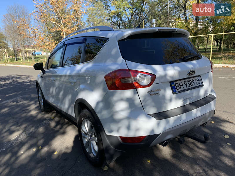 Внедорожник / Кроссовер Ford Kuga 2011 в Одессе