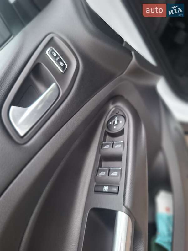 Внедорожник / Кроссовер Ford Kuga 2014 в Звягеле