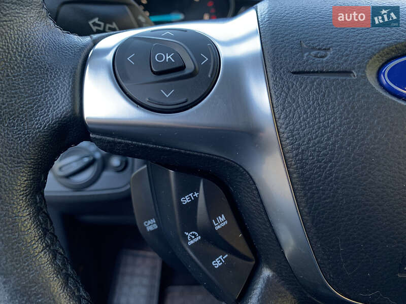 Внедорожник / Кроссовер Ford Kuga 2013 в Николаеве фото 27 Внедорожник / Кроссовер Ford Kuga 2013 в Николаеве