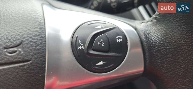 Внедорожник / Кроссовер Ford Kuga 2013 в Днепре