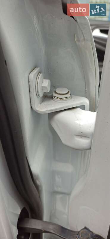 Внедорожник / Кроссовер Ford Kuga 2013 в Днепре