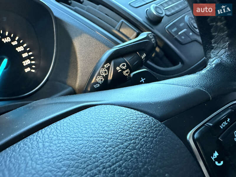 Внедорожник / Кроссовер Ford Kuga 2017 в Виннице фото 35 Внедорожник / Кроссовер Ford Kuga 2017 в Виннице