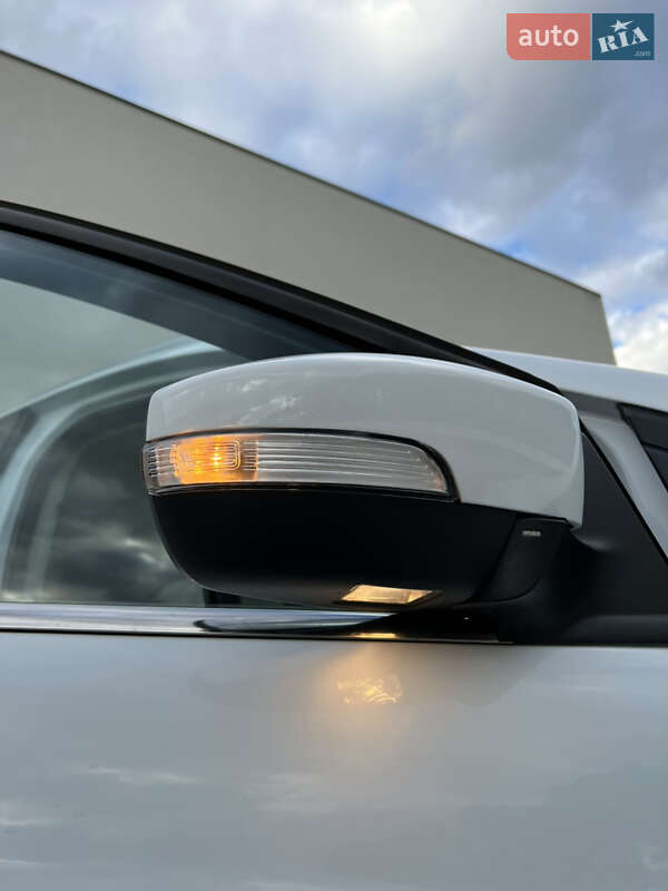 Позашляховик / Кросовер Ford Kuga 2013 в Луцьку