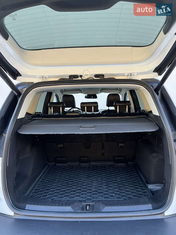 Позашляховик / Кросовер Ford Kuga 2013 в Луцьку