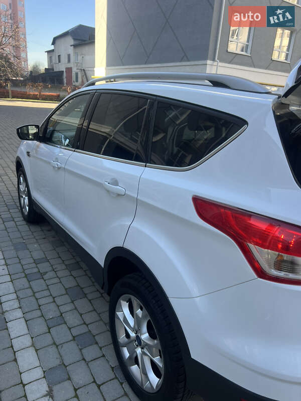 Внедорожник / Кроссовер Ford Kuga 2014 в Ивано-Франковске фото 9 Внедорожник / Кроссовер Ford Kuga 2014 в Ивано-Франковске