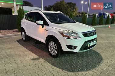 Позашляховик / Кросовер Ford Kuga 2010 в Одесі