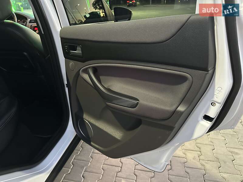 Внедорожник / Кроссовер Ford Kuga 2010 в Одессе