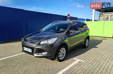Внедорожник / Кроссовер Ford Kuga 2016 в Калуше