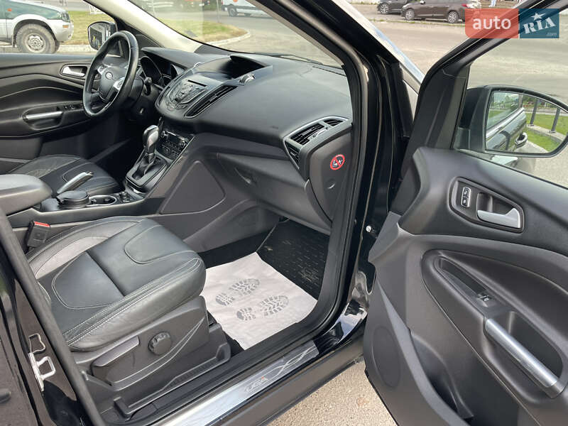 Внедорожник / Кроссовер Ford Kuga 2014 в Дубно