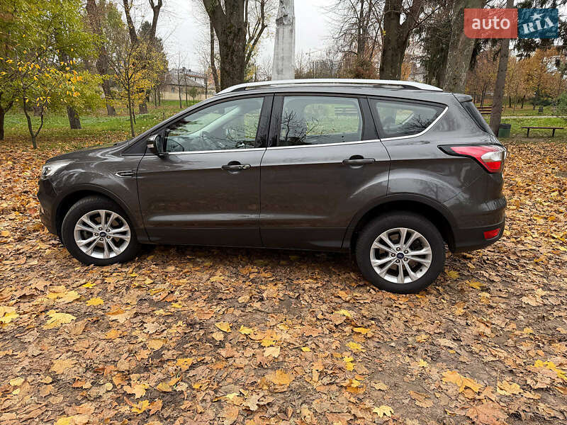 Внедорожник / Кроссовер Ford Kuga 2019 в Киеве фото 12 Внедорожник / Кроссовер Ford Kuga 2019 в Киеве