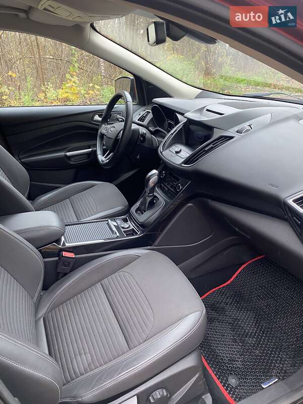 Позашляховик / Кросовер Ford Kuga 2019 в Києві фото 9 Позашляховик / Кросовер Ford Kuga 2019 в Києві