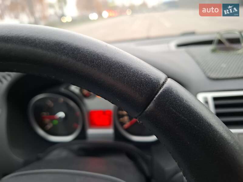 Позашляховик / Кросовер Ford Kuga 2011 в Києві фото 69 Позашляховик / Кросовер Ford Kuga 2011 в Києві