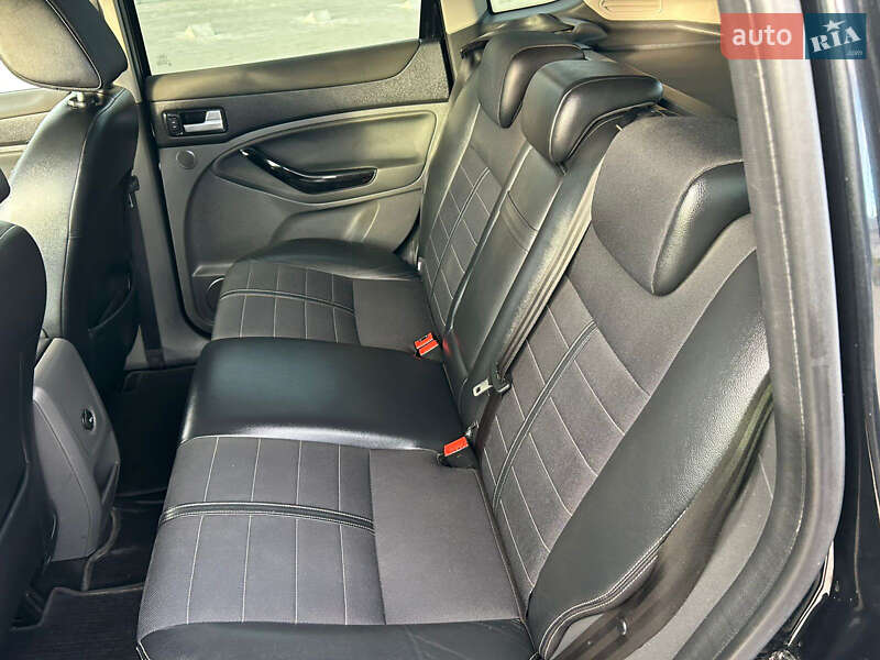 Позашляховик / Кросовер Ford Kuga 2012 в Львові фото 16 Позашляховик / Кросовер Ford Kuga 2012 в Львові