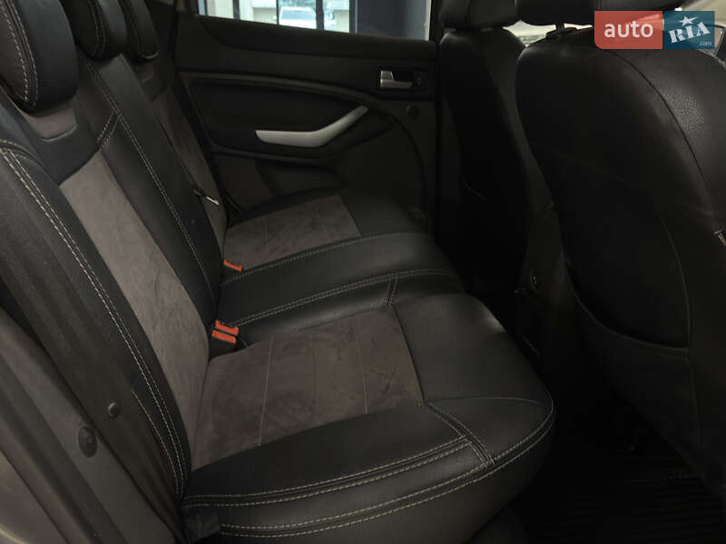 Внедорожник / Кроссовер Ford Kuga 2012 в Николаеве фото 11 Внедорожник / Кроссовер Ford Kuga 2012 в Николаеве