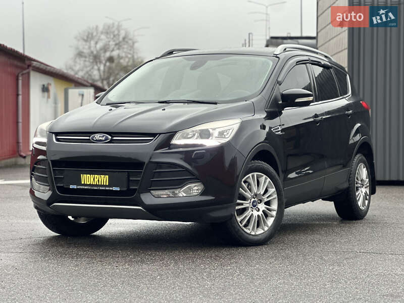 Позашляховик / Кросовер Ford Kuga 2013 в Києві