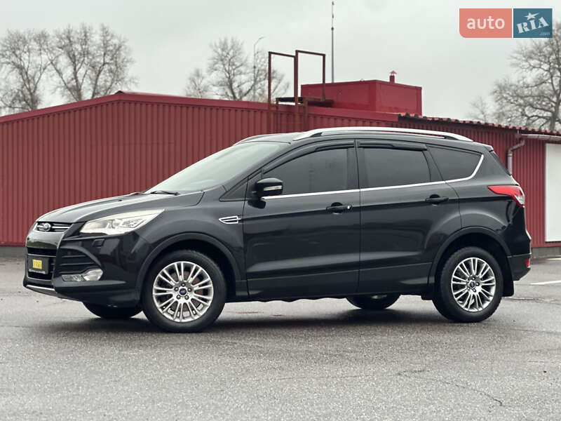Позашляховик / Кросовер Ford Kuga 2013 в Києві