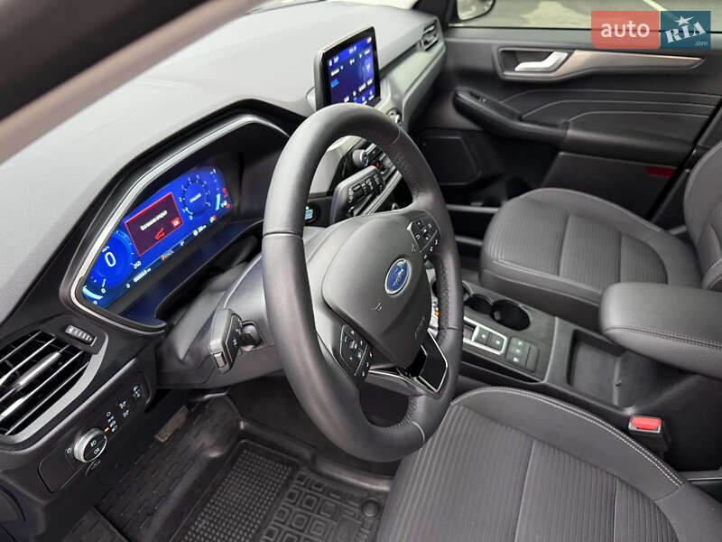 Позашляховик / Кросовер Ford Kuga 2021 в Києві фото 12 Позашляховик / Кросовер Ford Kuga 2021 в Києві