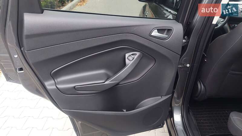 Позашляховик / Кросовер Ford Kuga 2016 в Вінниці фото 40 Позашляховик / Кросовер Ford Kuga 2016 в Вінниці