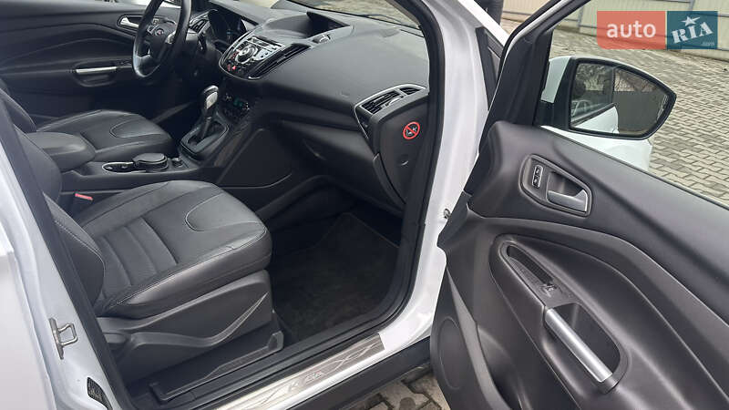 Внедорожник / Кроссовер Ford Kuga 2013 в Черновцах фото 13 Внедорожник / Кроссовер Ford Kuga 2013 в Черновцах