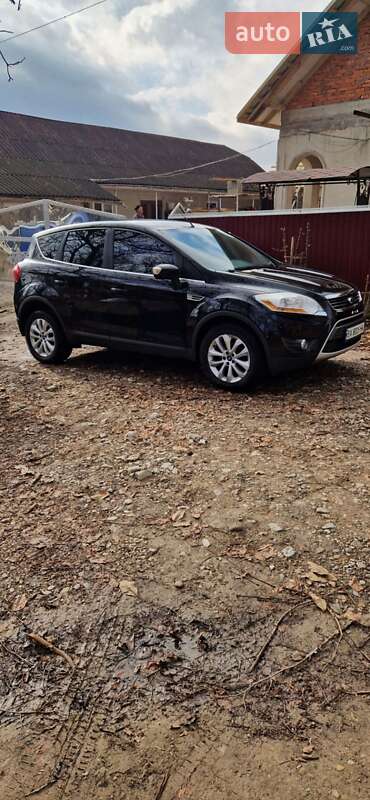 Позашляховик / Кросовер Ford Kuga 2010 в Борщеві фото 3 Позашляховик / Кросовер Ford Kuga 2010 в Борщеві