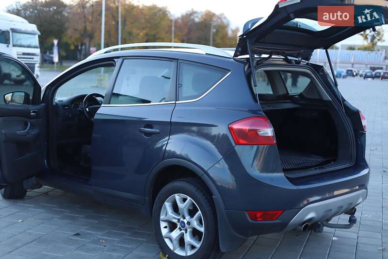 Внедорожник / Кроссовер Ford Kuga 2012 в Черкассах