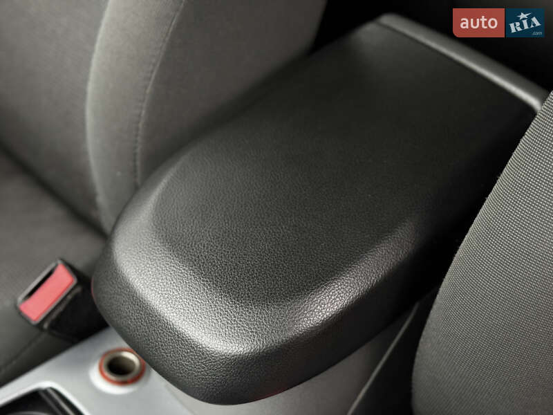 Внедорожник / Кроссовер Ford Kuga 2011 в Житомире