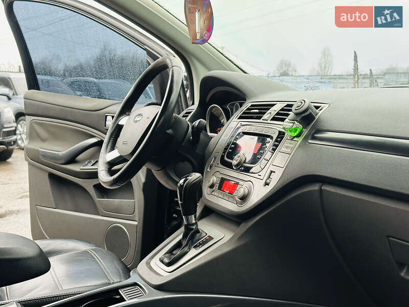 Позашляховик / Кросовер Ford Kuga 2010 в Харкові