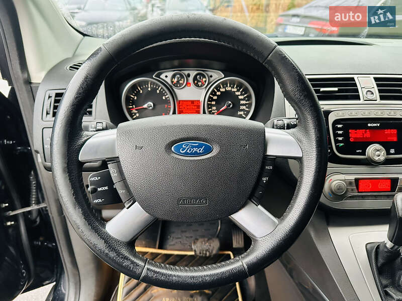 Позашляховик / Кросовер Ford Kuga 2010 в Харкові