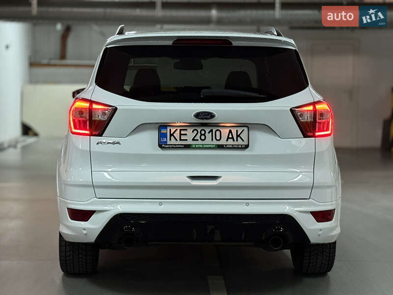 Позашляховик / Кросовер Ford Kuga 2018 в Дніпрі фото 4 Позашляховик / Кросовер Ford Kuga 2018 в Дніпрі
