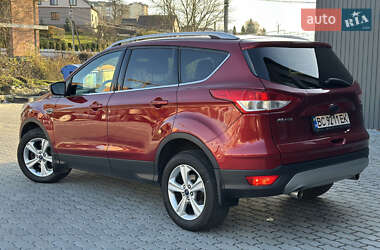 Позашляховик / Кросовер Ford Kuga 2015 в Львові