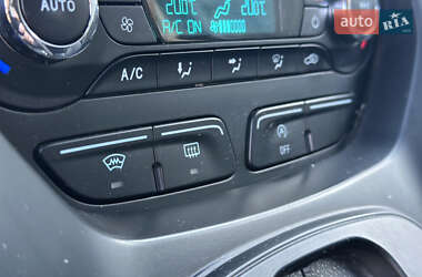 Позашляховик / Кросовер Ford Kuga 2015 в Львові