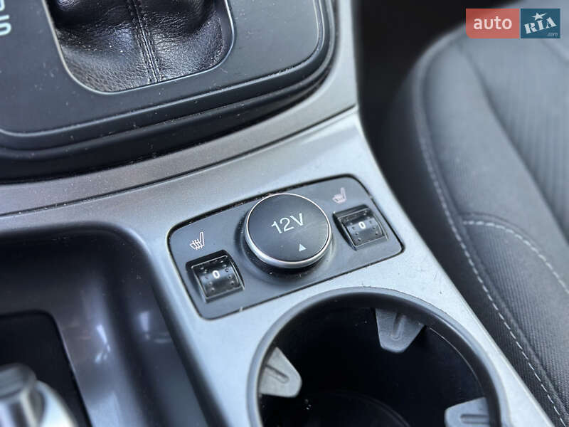 Внедорожник / Кроссовер Ford Kuga 2015 в Львове фото 69 Внедорожник / Кроссовер Ford Kuga 2015 в Львове