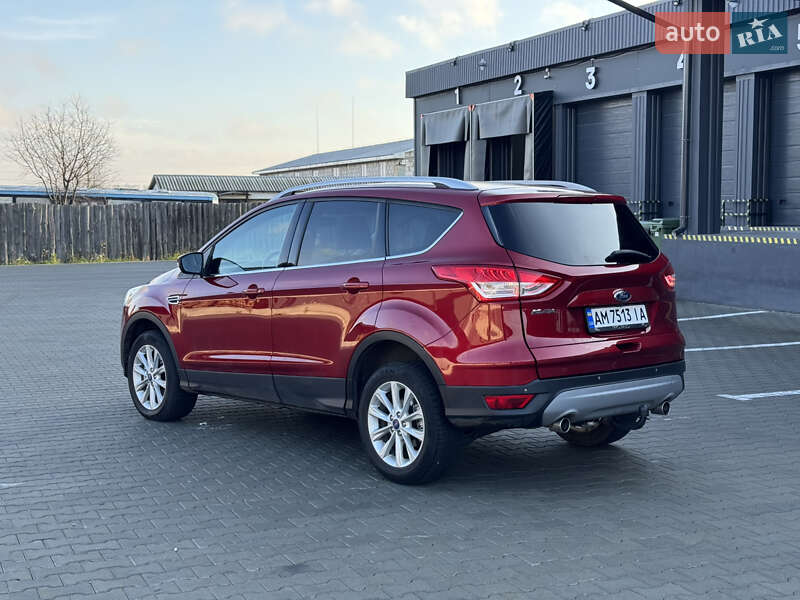 Позашляховик / Кросовер Ford Kuga 2015 в Житомирі