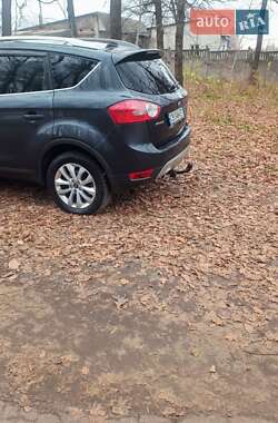 Позашляховик / Кросовер Ford Kuga 2008 в Чернігові