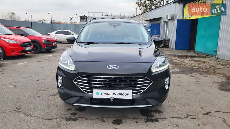 Внедорожник / Кроссовер Ford Kuga 2020 в Киеве