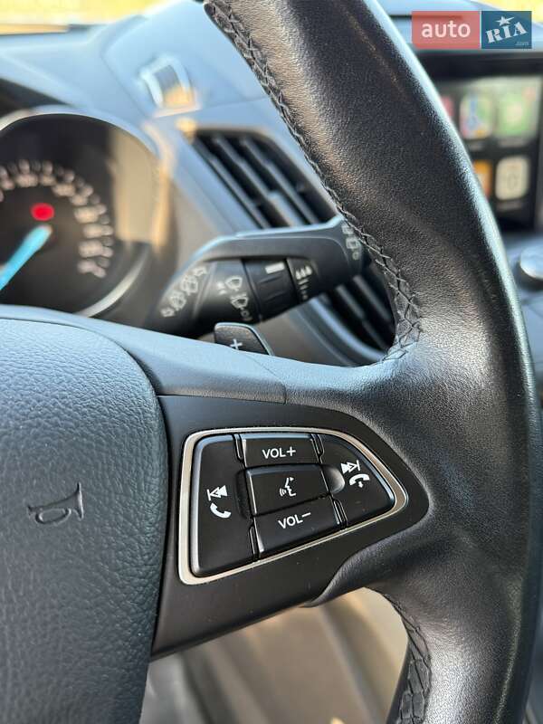 Внедорожник / Кроссовер Ford Kuga 2017 в Днепре фото 20 Внедорожник / Кроссовер Ford Kuga 2017 в Днепре