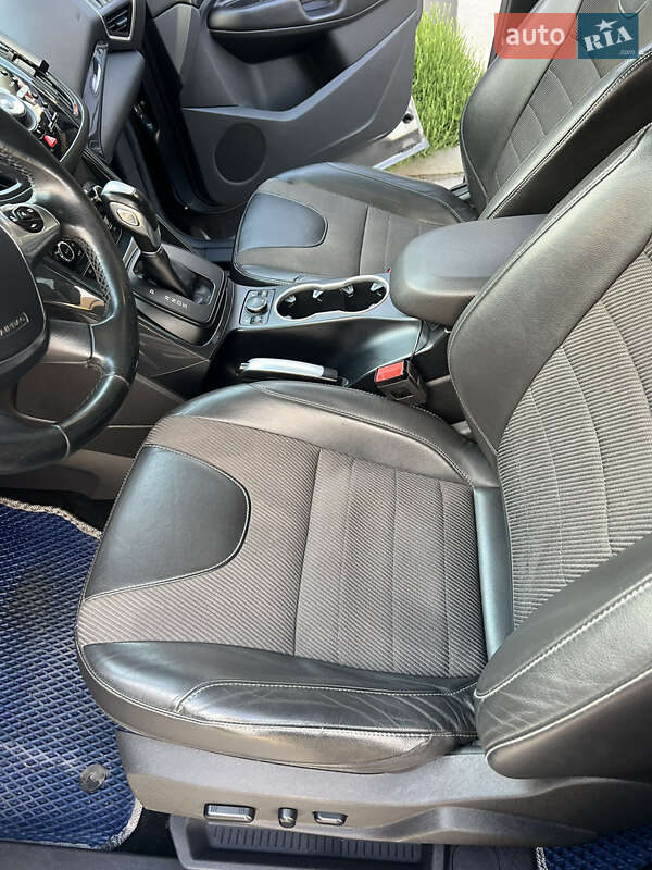 Позашляховик / Кросовер Ford Kuga 2015 в Василькові фото 10 Позашляховик / Кросовер Ford Kuga 2015 в Василькові