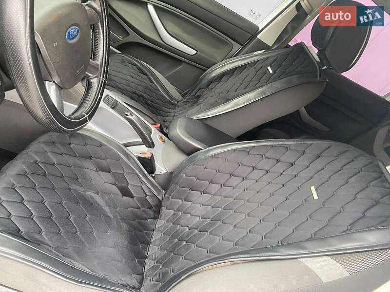 Внедорожник / Кроссовер Ford Kuga 2012 в Кропивницком фото 45 Внедорожник / Кроссовер Ford Kuga 2012 в Кропивницком